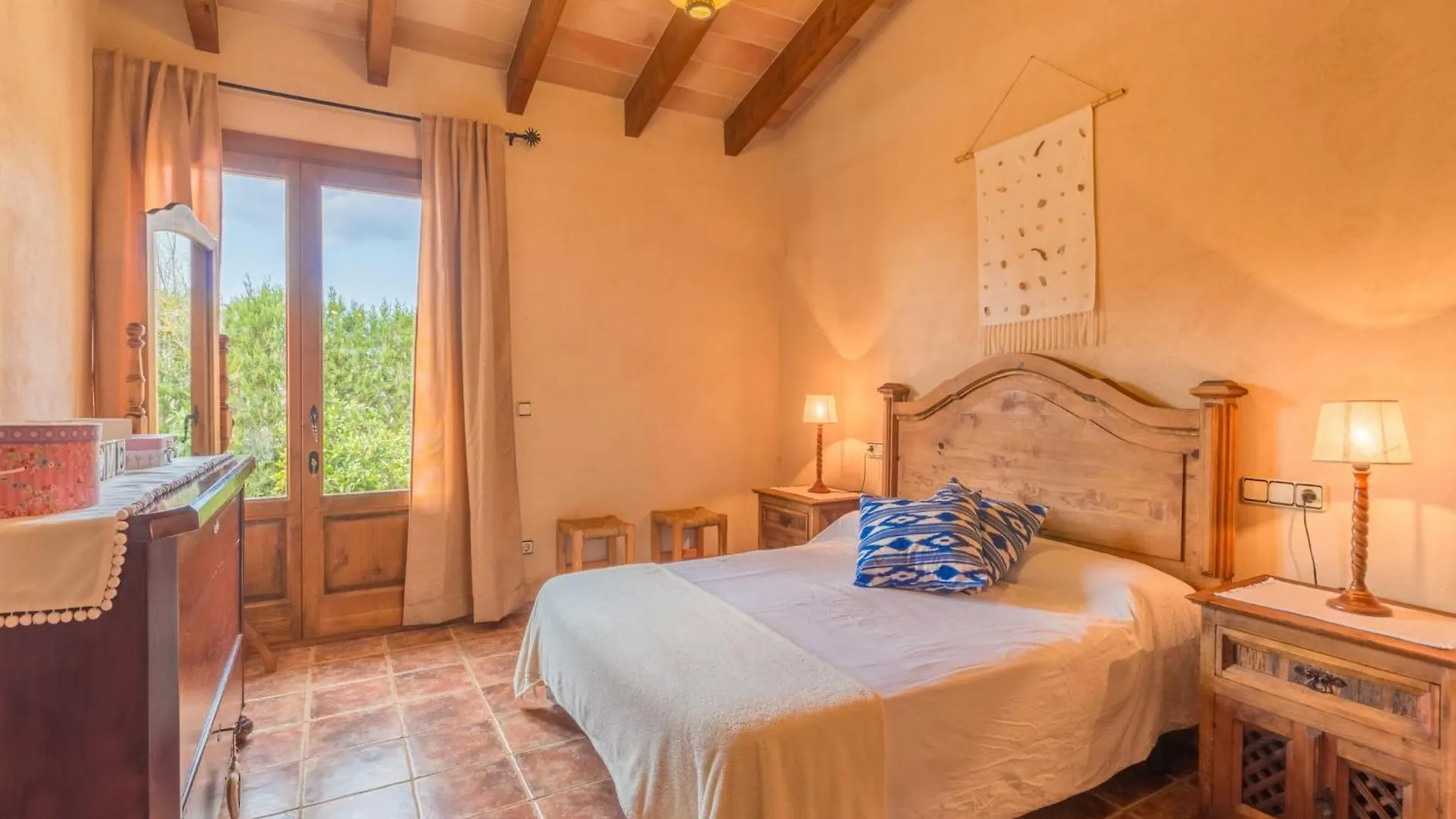 Charming Country House In Inca Spanje