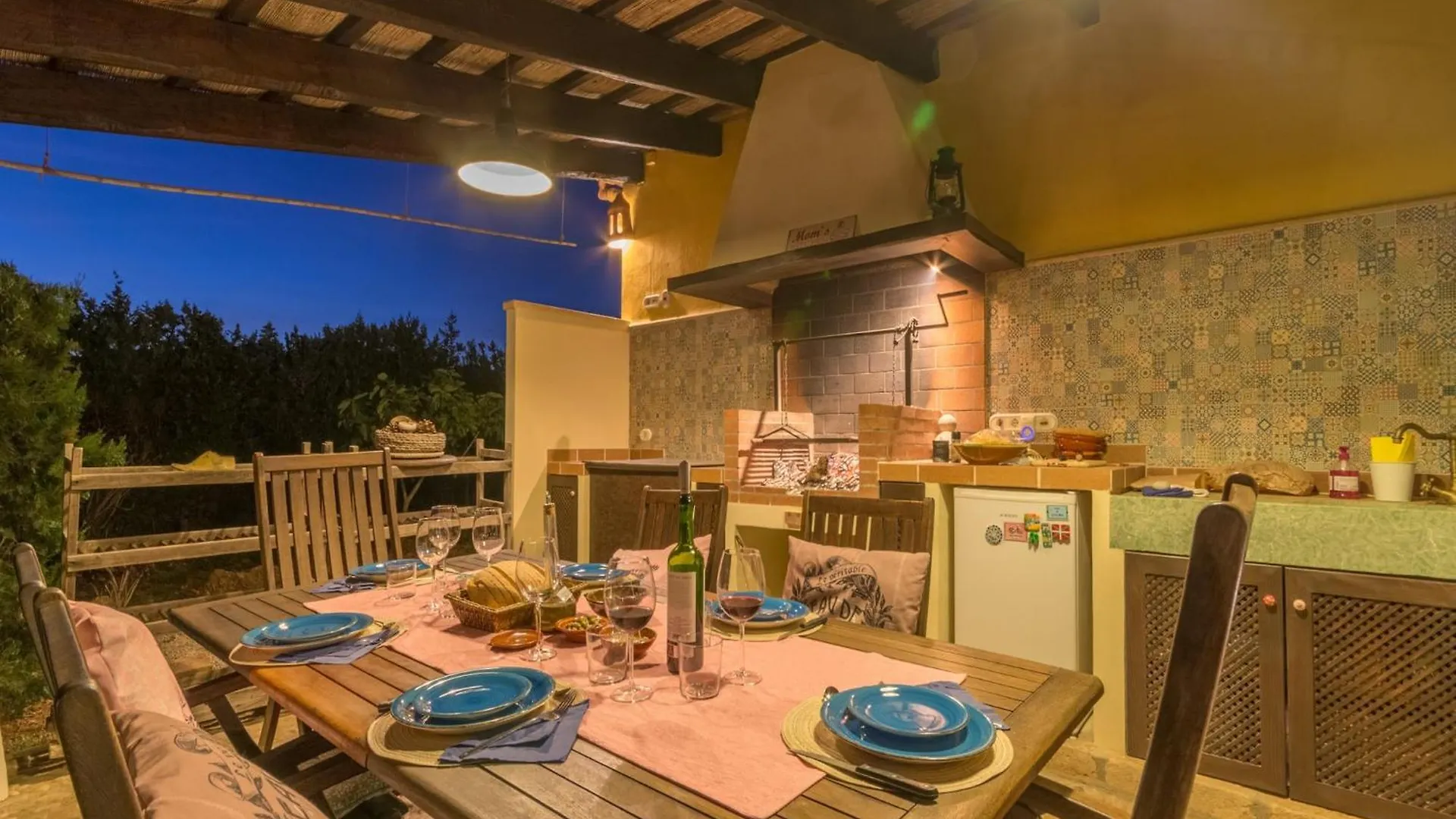 Charming Country House In Inca